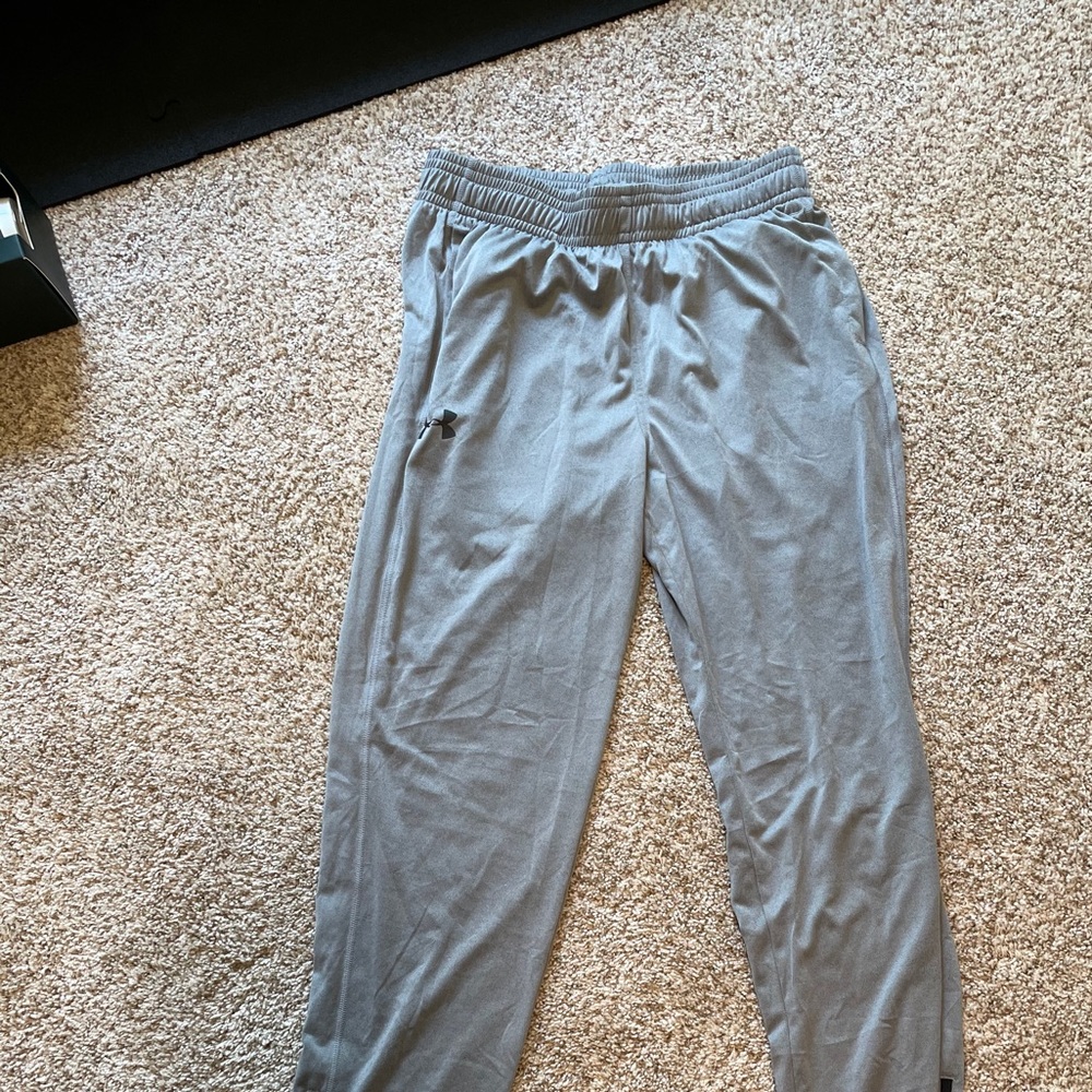 Men’s under armour sweats